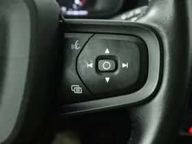 Volvo XC40 (2020) thumbnail 13