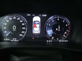 Volvo XC40 (2020) thumbnail 20