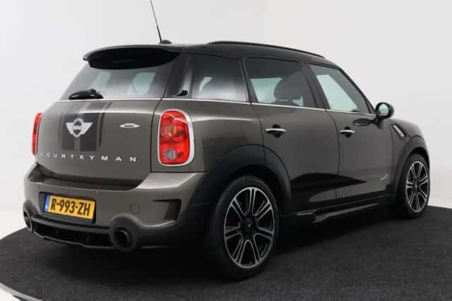 MINI Countryman (2013) thumbnail 2