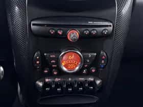 MINI Countryman (2013) thumbnail 12