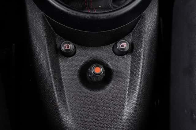 MINI Countryman (2013) thumbnail 17