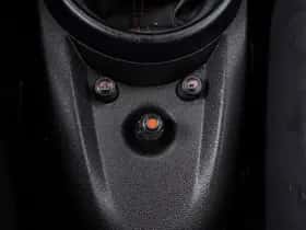 MINI Countryman (2013) thumbnail 17