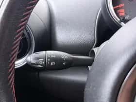 MINI Countryman (2013) thumbnail 6