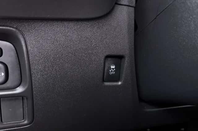 Toyota Aygo (2015) thumbnail 18