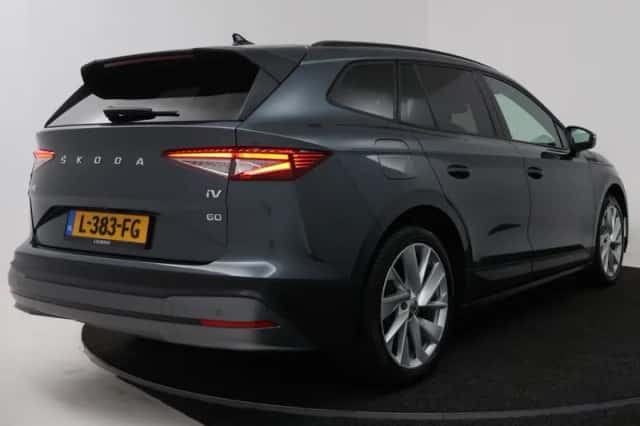 Škoda Enyaq_iV (2021) thumbnail 2