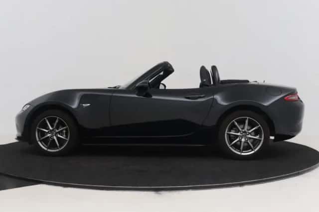 Mazda MX-5 (2025) thumbnail 3