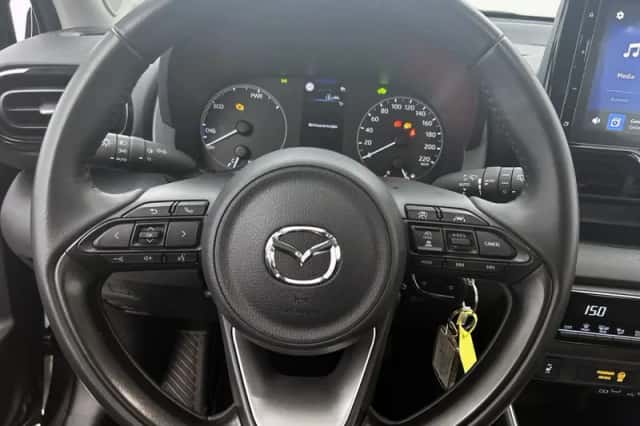 Mazda 2_Hybrid (2025) thumbnail 17
