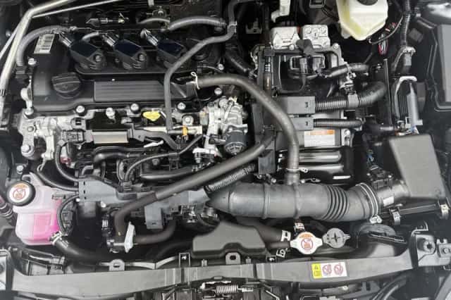 Mazda 2_Hybrid (2025) thumbnail 30