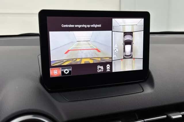 Mazda 2 (2024) thumbnail 8