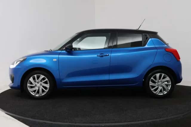 Suzuki Swift (2024) thumbnail 3