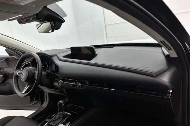 Mazda CX-30 (2024) thumbnail 6