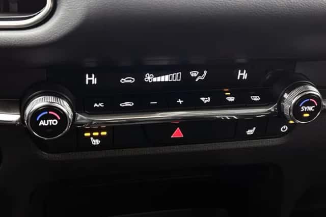Mazda CX-30 (2024) thumbnail 9