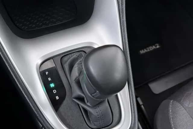 Mazda 2_Hybrid (2023) thumbnail 13
