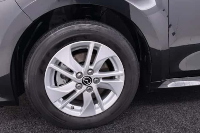 Mazda 2_Hybrid (2023) thumbnail 23