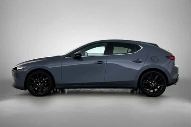 Mazda 3 (2024) thumbnail 3