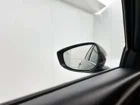 Mazda CX-30 (2021) thumbnail 33