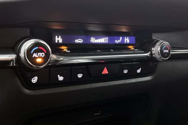 Mazda CX-30 (2021) thumbnail 9
