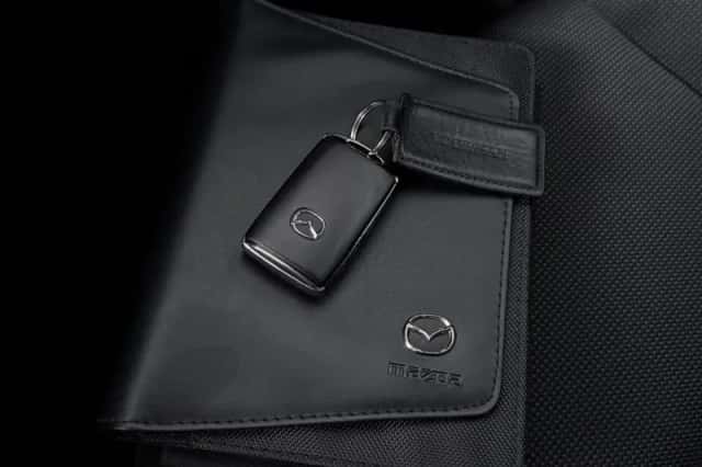 Mazda CX-30 (2025) thumbnail 22
