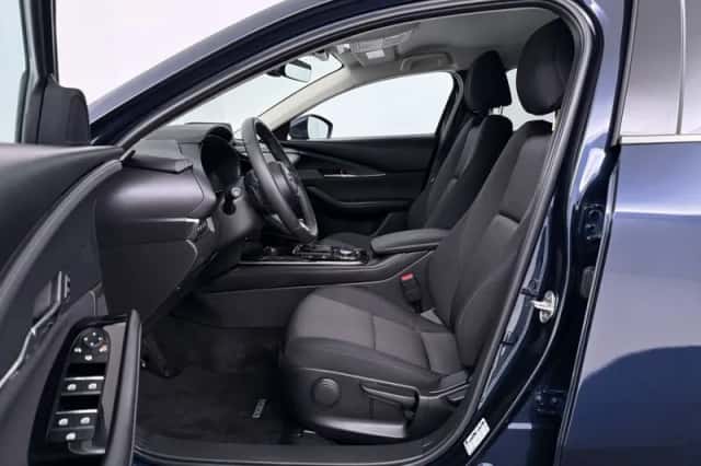 Mazda CX-30 (2025) thumbnail 23