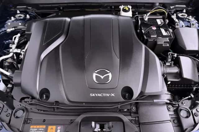 Mazda CX-30 (2025) thumbnail 5