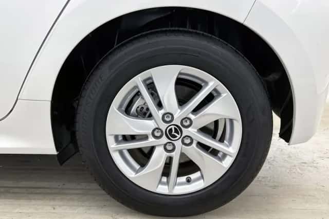Mazda 2_Hybrid (2025) thumbnail 24