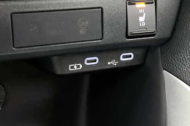 Mazda 2_Hybrid (2025) thumbnail 25