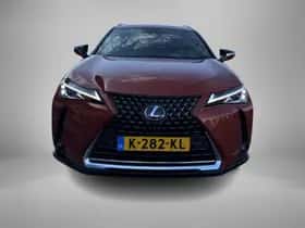 Lexus UX (2020) thumbnail 2