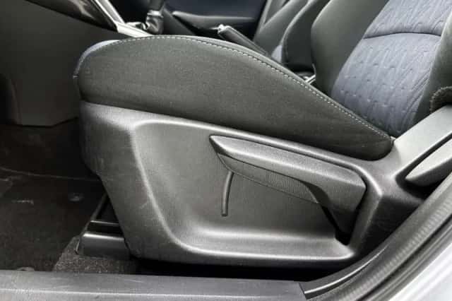 Mazda 2 (2017) thumbnail 34