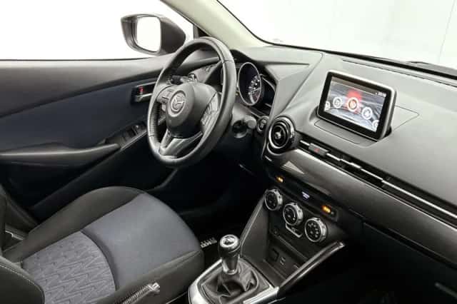 Mazda 2 (2017) thumbnail 7