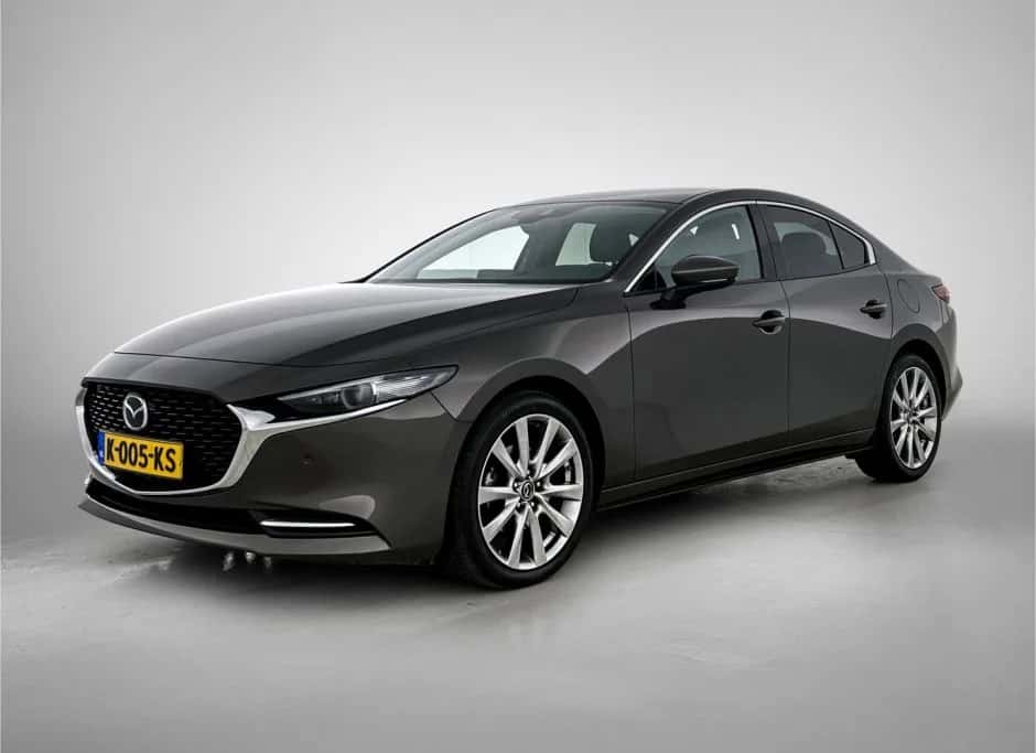 Mazda 3 (2021) — foto 1