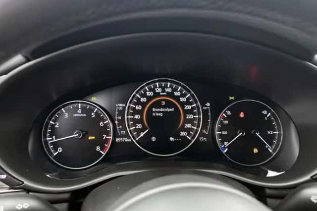 Mazda 3 (2021) thumbnail 5