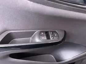Opel Corsa (2019) thumbnail 4