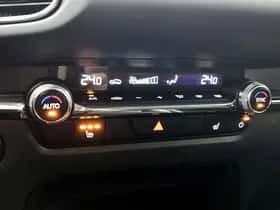 Mazda CX-30 (2025) thumbnail 9
