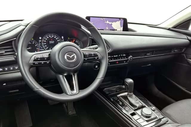 Mazda CX-30 (2024) thumbnail 7