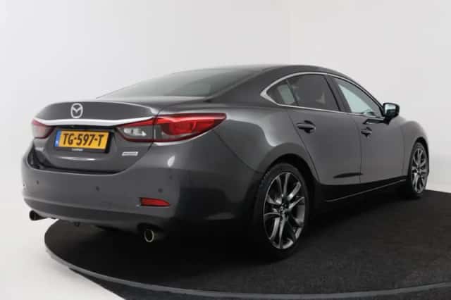 Mazda 6 (2017) thumbnail 2