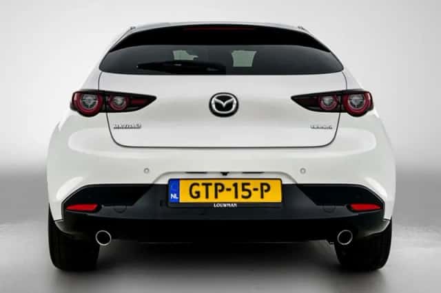 Mazda 3 (2024) thumbnail 22