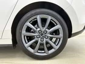 Mazda 3 (2024) thumbnail 24