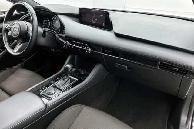 Mazda 3 (2024) thumbnail 6