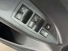 Mitsubishi Eclipse_Cross (2022) thumbnail 15