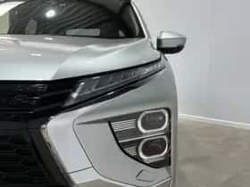 Mitsubishi Eclipse_Cross (2022) thumbnail 3