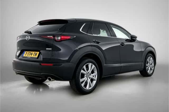 Mazda CX-30 (2022) thumbnail 2