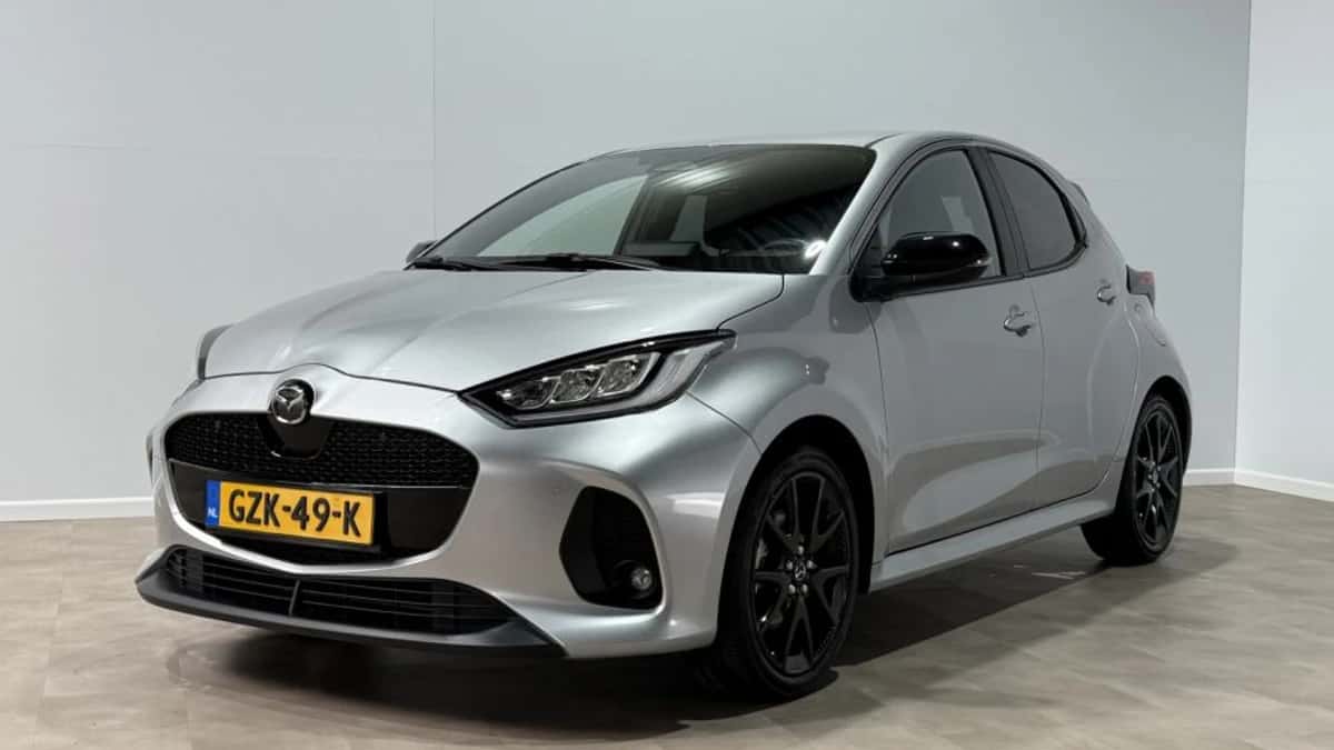 Mazda 2_Hybrid (2024) — foto 1