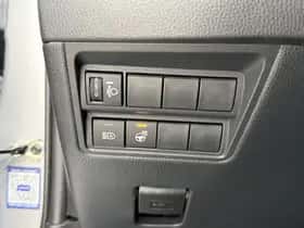 Mazda 2_Hybrid (2024) thumbnail 17