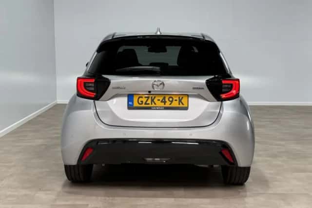 Mazda 2_Hybrid (2024) thumbnail 4