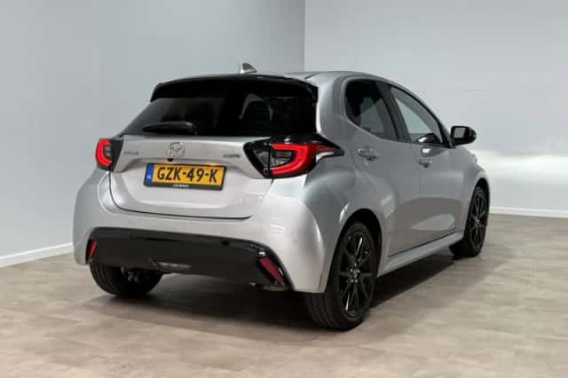 Mazda 2_Hybrid (2024) thumbnail 5