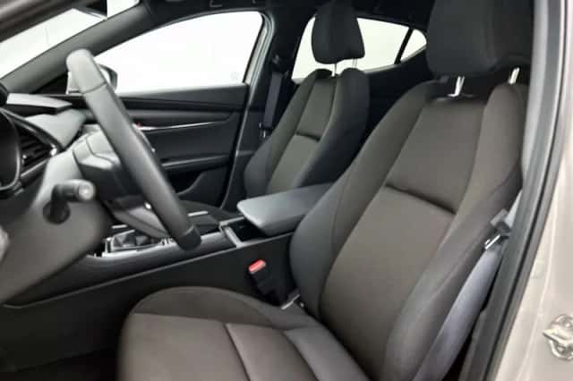 Mazda 3 (2025) thumbnail 16