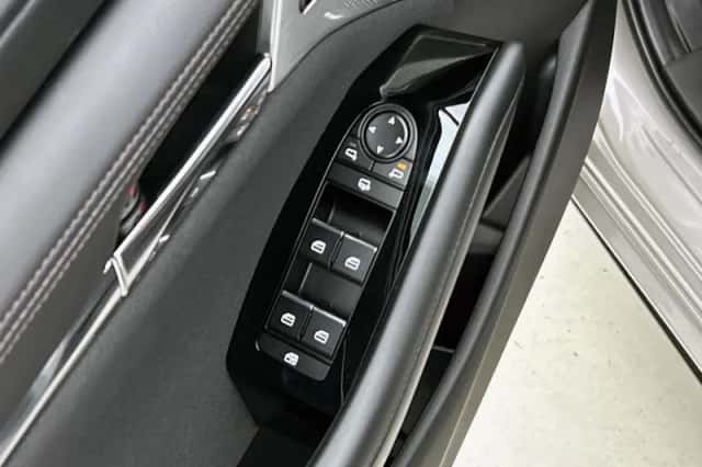 Mazda 3 (2025) thumbnail 24