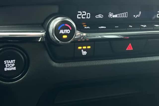 Mazda CX-30 (2024) thumbnail 18