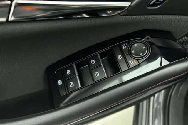 Mazda CX-30 (2024) thumbnail 22