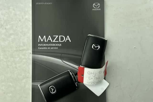 Mazda CX-30 (2024) thumbnail 33